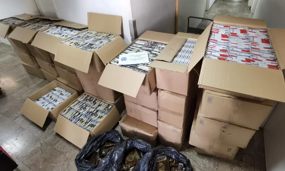 Ξάνθη: 9.000 πακέτα λαθραίων τσιγάρων σε αποθήκη και Ι.Χ.